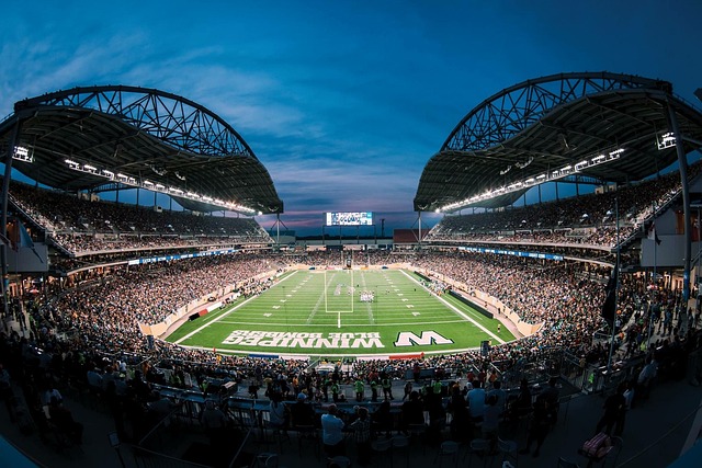 而张玉宁则 而张玉宁则